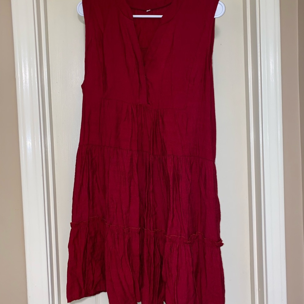 Elegant Red Sleeveless Dress
